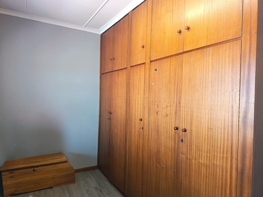 4 Bedroom Property for Sale in Vanes Estate Eastern Cape